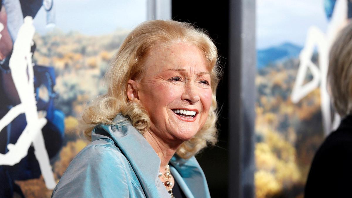 Three-time Oscar nominee Diane Ladd dies at 89